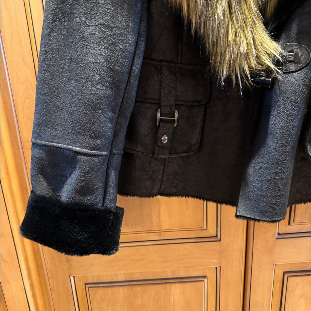 Tasha Polizzi Black and Black Suede Pea Coat with Faux Fur Collar - Picture 3 of 4
